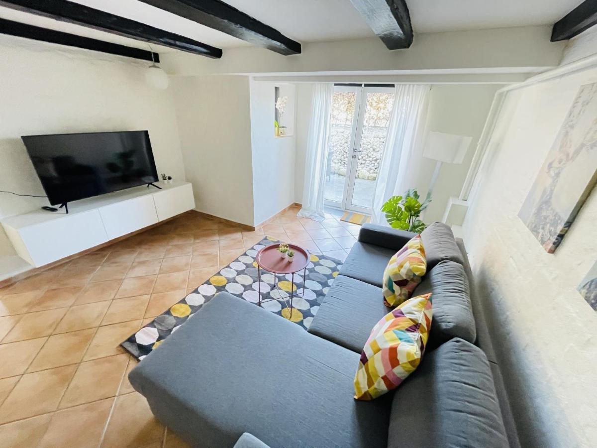 Aday - Central Charming Apartment With Terrace Aalborg Buitenkant foto