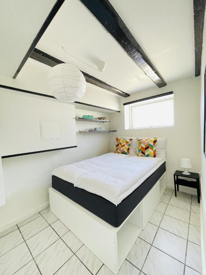 Aday - Central Charming Apartment With Terrace Aalborg Buitenkant foto